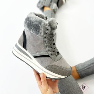 sneakers stivaletto con zeppa e pelliccia grigio de caro calzature 4