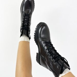 anfibi-pelle-neri-tacco-basso-giornaliero-de-caro-calzature-2