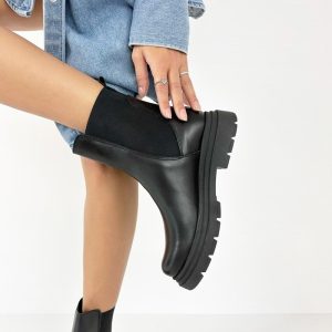 anfibi-pelle-nero-con-tacco-comodo-de-caro-calzature-6