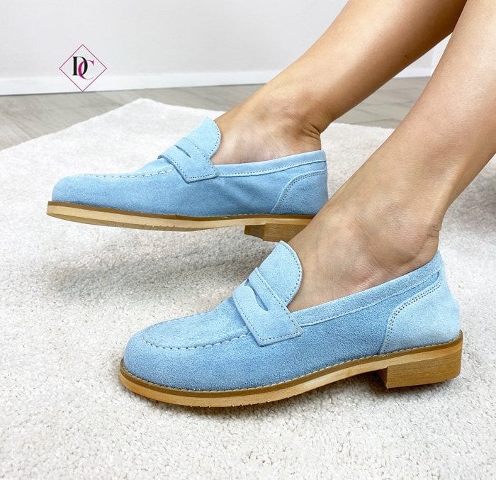 Mocassini eleganti blu navy in pelle da uomo Primopiano