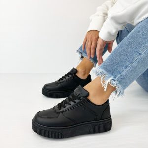 sneakers-nere-eco-pelle-con-zeppa-platform-de-caro-calzature-4