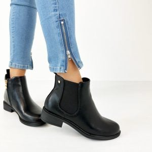stivaletti-neri-tacco-basso-giornaliero-de-caro-calzature-1