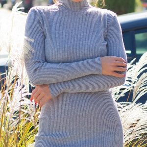 vestito-in-maglia-a-collo-alto-grigio-de-caro-abbigliamento-2