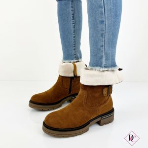 stivaletti bassi con pelliccia interna camel de caro calzature 1