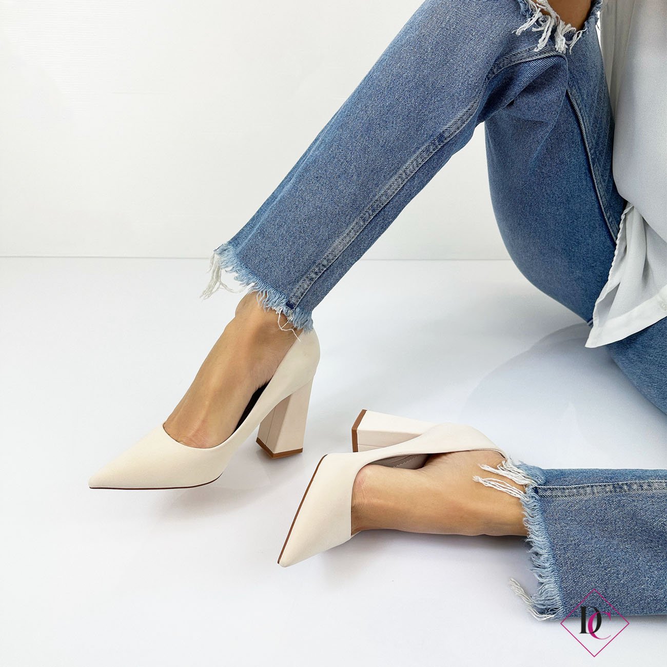 Décolleté Helena in tessuto elegante con tacco alto