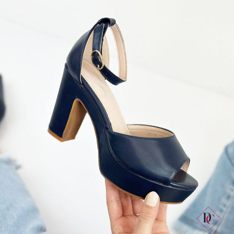 Zara Frangia Sandali Tacco Alto Misura UK3 EUR36 US6 Zara Frangia Sandali Tacco Alto Misura UK3 EUR36 US6