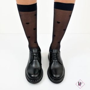 sneakers eleganti inglesine nere con lacci e borchie vera pelle de caro calzature