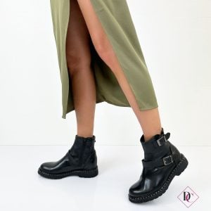 bottes biker basses noires en vrai cuir avec boucles et clous de caro calcio 5