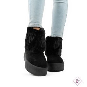 bottines basses noires avec plateforme compensée et fourrure intérieure de caro calcio (2)