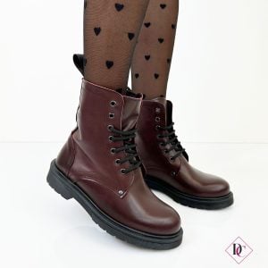 Anfibi Scarlett alla caviglia stivaletti vera pelle tacco basso