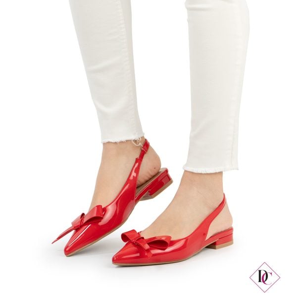 décolleté rosso vernice slingback con tacco basso de caro calzature (2)
