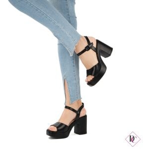 sandali neri con tacco alto largo comodo de caro calzature (3)