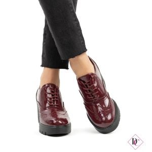 francesine con tacco alto comodo lucide bordeaux de caro calzature (1)