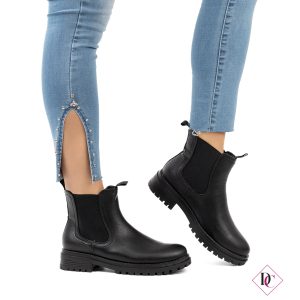 stivaletti neri tacco basso beatles con elastici laterali de caro calzature (1)