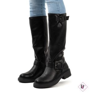 Botas biker media caña negras con tacón bajo y hebillas de caro calcio (4)