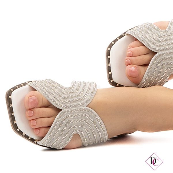 Palado Pantofole da donna Cres laccate – comodi sandali Made