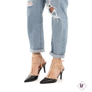 décolleté nero a punta tacco alto e borchie de caro calzature (2)