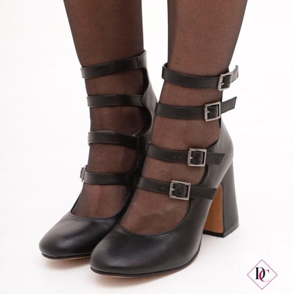 Décolleté nero elegante con tacco largo e 4 cinturini de caro calzature