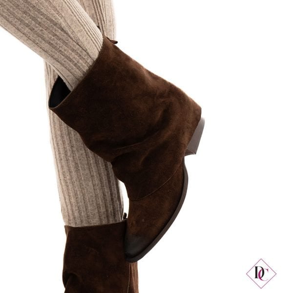 stivali texani alla caviglia camoscio marrone de caro calzature (4)