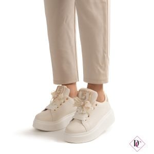 sneakers beige con zeppa alta fiocco e perle de caro calzature (2)