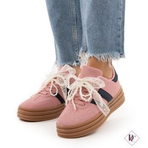 Sneakers particolari Ashley con perle e zeppa alta in gomma