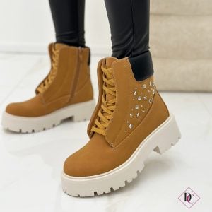 Anfibi camel con lacci e tacco comodo Marc Ellis De Caro Calzature 5