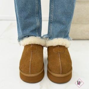 scarponcini camel con pelliccia e zeppa platform de caro calzature 3