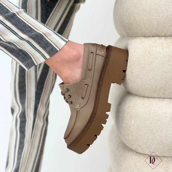 mocassini barca con tacco comodo khaki de caro calzature (5)