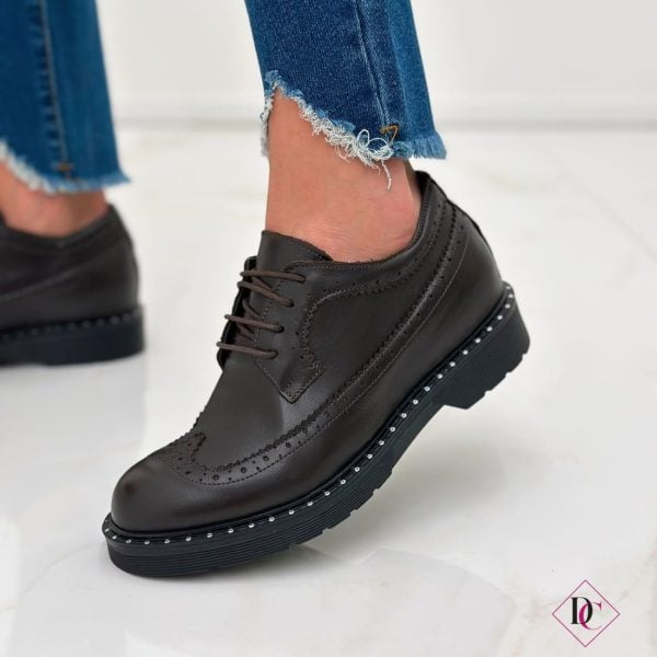 Inglesine brogue donna vera pelle con borchiette Made in Italy