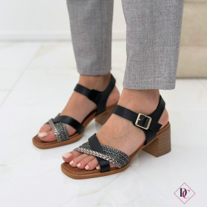 sandali eleganti con tacco comodo in gomma nero de caro calzature (4)
