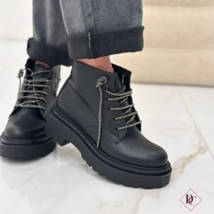 anfibi alla caviglia con zeppa alta vera pelle nero de caro calzature (3)