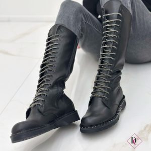 anfibi alti al ginocchio tacco basso con lacci strass pelle nero de caro calzature (8)