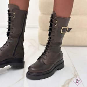 anfibi alti marrone con lacci e zip tacco comodo vera pelle de caro calzature (3)