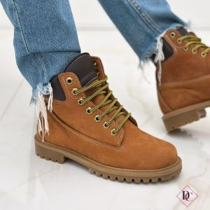 anfibi camel con lacci tacco basso vera pelle nabuk de caro calzature (5)