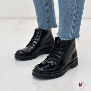 stivaletti impermeabili pelle nero abrasivo anfibi con lacci de caro calzature (4)