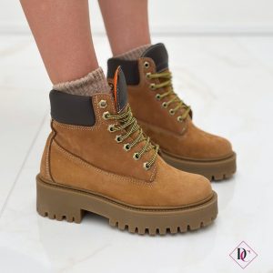 anfibi camel allacciati con suola carrarmato vera pelle nabuk de caro calzature (2)