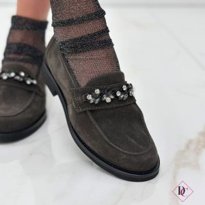 mocassini eleganti camoscio grigio con brillantini tacco basso de caro calzature (2)