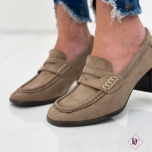 mocassini camoscio khaki con tacco comodo alto de caro calzature (2)