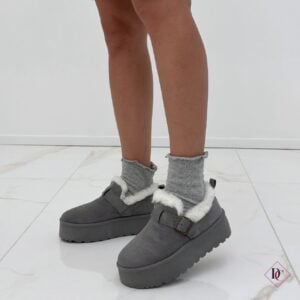 scarponcino camoscio grigio con zeppa e pelliccia interna de caro calzature (5)