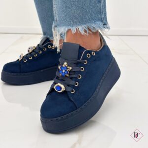 sneakers camoscio blu con zeppa e gioielli sui lacci de caro calzature (2)