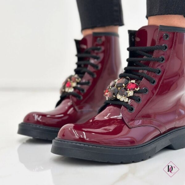 anfibi bordeaux pelle lucida impermeabile con gioielli de caro calzature (1)