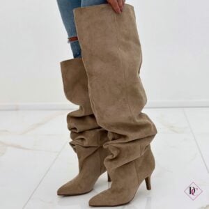 stivali curvy camoscio khaki con tacco alti sopra il ginocchio de caro calzature (1)